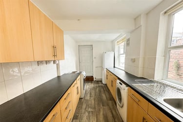 4 bed house, Springbank Road, Jesmond Vale, Newcastle, NE21PD - Image 2